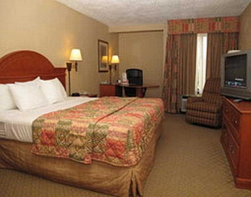 Comfort Inn Dallas Park Central Екстер'єр фото