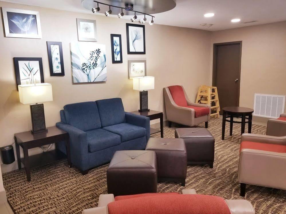 Comfort Inn Dallas Park Central Екстер'єр фото
